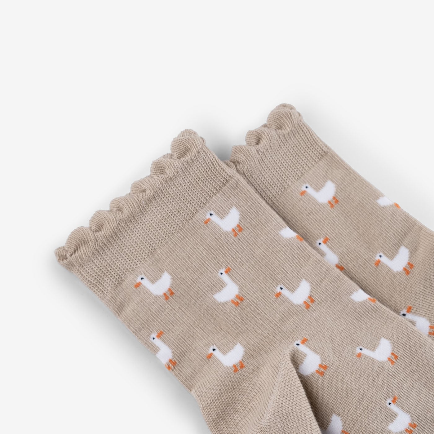 Geese Frill Quarter Socks